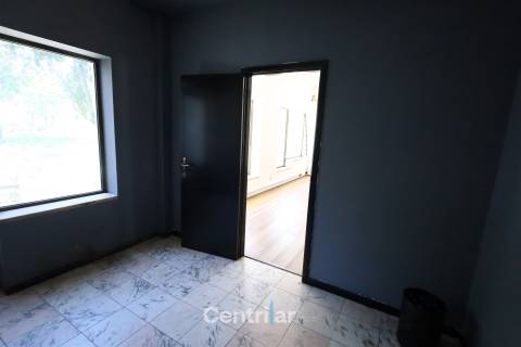 Loja , Centro de Viseu - Arrendamento ou Venda - Ref. CTR336