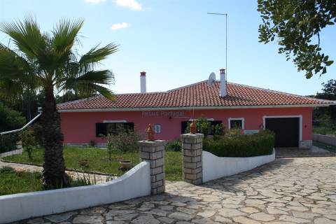 Moradia de 3 quartos com garagem