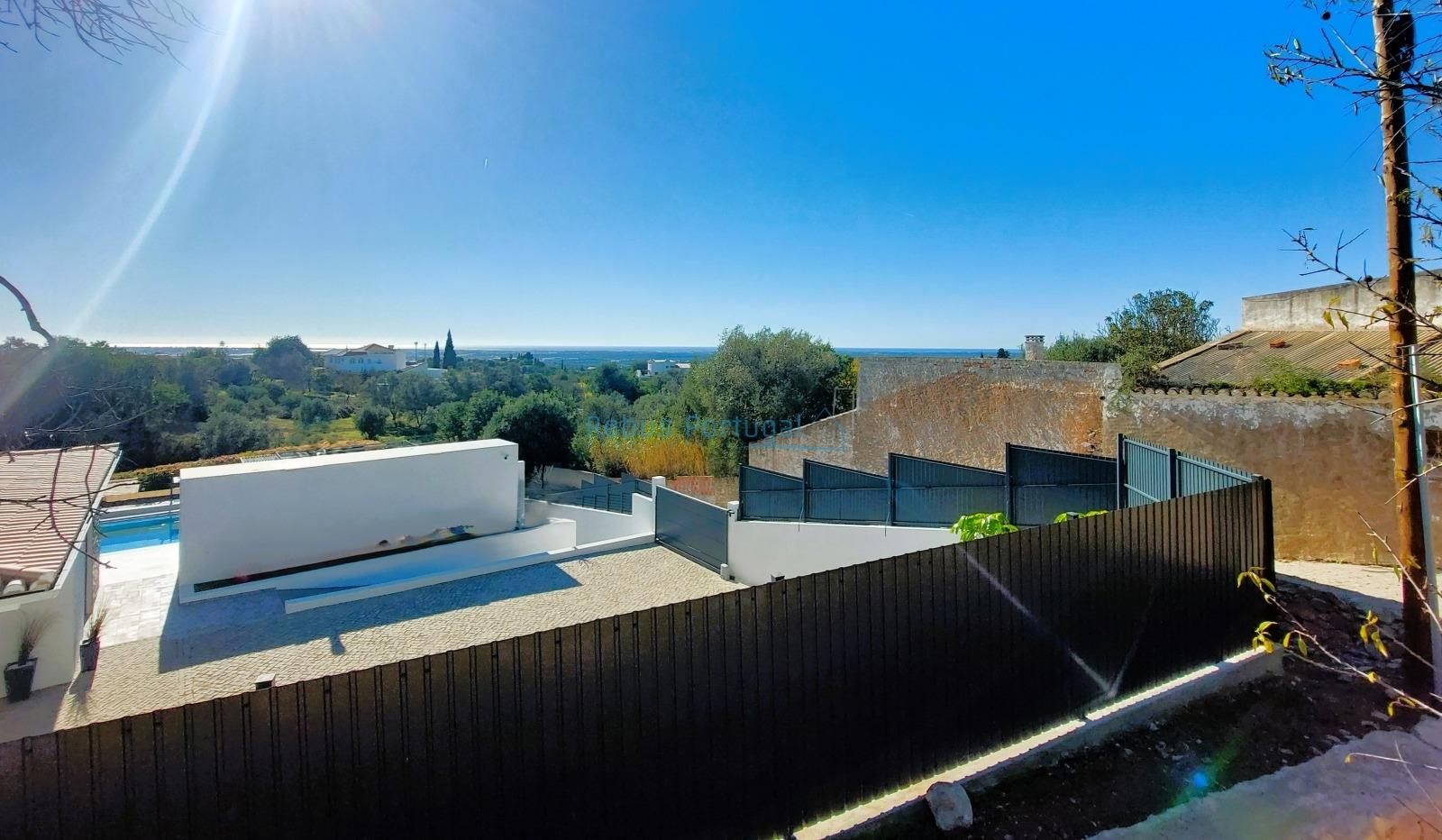 Excelente Lote de 120m² no Coração de Santa Bárbara de Nexe com Vista Mar