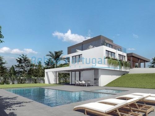 Moradia Independente com Estrutura Construída | Venda no Estado Atual ou Chave na Mão