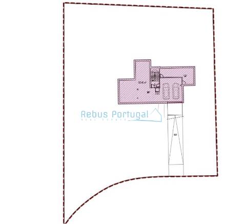 Moradia Independente com Estrutura Construída | Venda no Estado Atual ou Chave na Mão