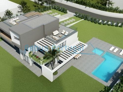 Terreno com infraestruturas para Moradia de Luxo em Construção