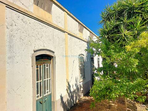 Quinta de Carácter Único para Projeto Residencial ou Turístico de Excelência