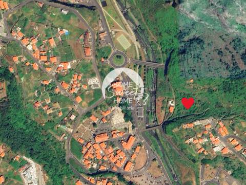 Terreno na Vila Pitoresca de São Vicente