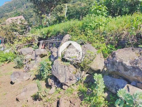 Terreno Rústico no Arco Pequeno