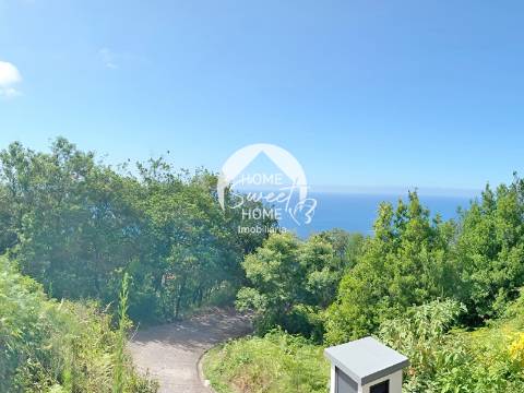 Terreno Rústico no Paraíso Natural