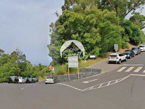 Terreno Rústico junto ao Cabo Girão, Quinta Grande