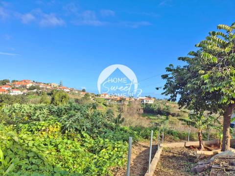 Moradia T1 em Santana com as vivencias tradicionais madeirenses