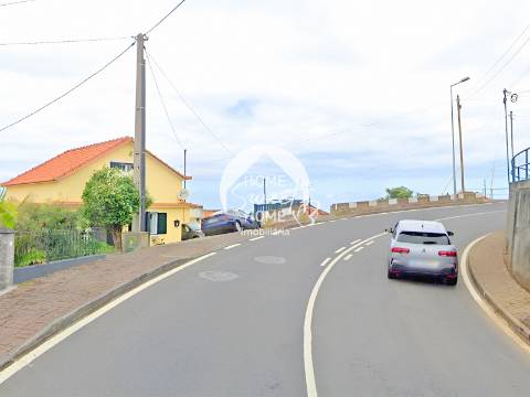 Moradia T1 em Santana com as vivencias tradicionais madeirenses