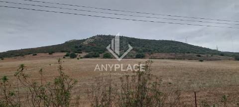 Terreno com enorme potencial com 58 ha