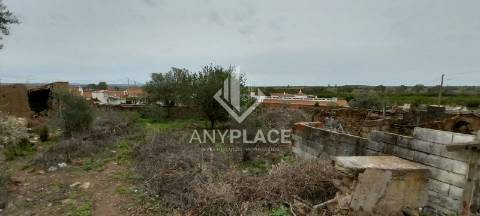 Terreno em Aldeia Típica Alentejana.