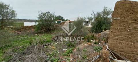 Terreno em Aldeia Típica Alentejana.