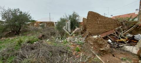 Terreno em Aldeia Típica Alentejana.