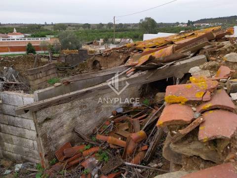 Terreno em Aldeia Típica Alentejana.
