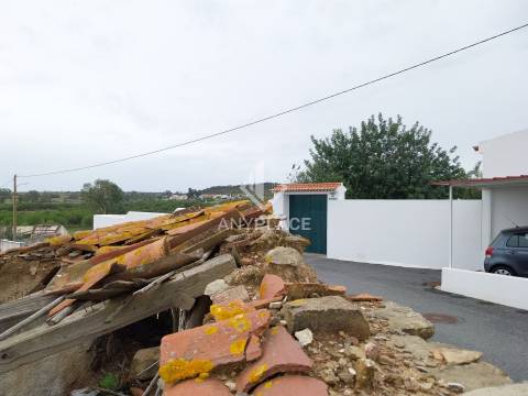 Terreno em Aldeia Típica Alentejana.