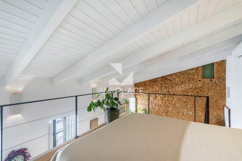 Charmosa Moradia Renovada com Dois Apartamentos Independentes no Centro Histórico de Loulé