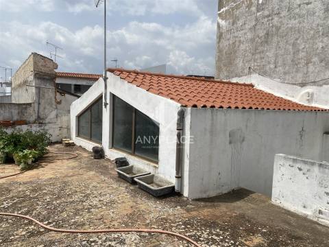 Duas Moradias na Zona Histórica de Loulé - Uma Oportunidade Única!