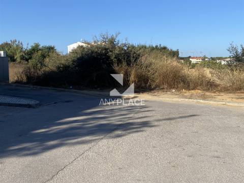 EXCELENTE OPORTUNIDADE – TERRENO PARA CONSTRUÇÃO EM ZONA PRIVILEGIADA.