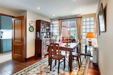 Prédio Renovado no Coração de Silves – Uma Joia Medieval com Conforto Moderno.