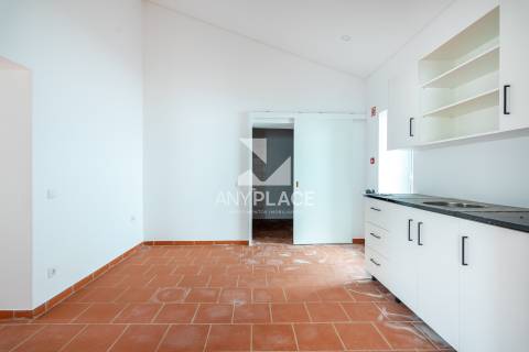 Hospedaria/Casa de Campo para Venda – Aldeia Típica no interior Algarvio.