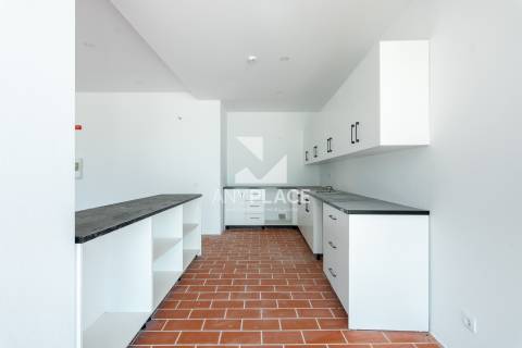 Hospedaria/Casa de Campo para Venda – Aldeia Típica no interior Algarvio.