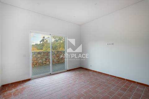 Hospedaria/Casa de Campo para Venda – Aldeia Típica no interior Algarvio.