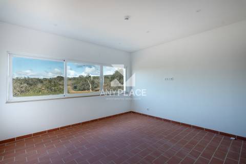 Hospedaria/Casa de Campo para Venda – Aldeia Típica no interior Algarvio.