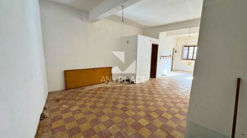 Prédio Exclusivo no Centro Histórico de Loulé com Vista Mar e Vista sobre o Castelo.