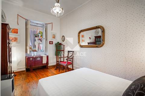 Apartamento Renovado no Coração de Silves – Uma Joia Medieval com Conforto Moderno.