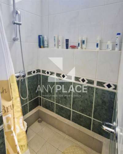 Apartamento T3 de Luxo com Grandes Terraços no Centro de Loulé numa localização excelente.