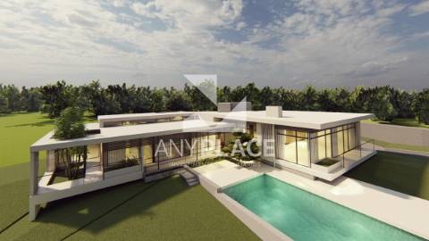 Exclusiva Moradia com Magnífica Vista Mar e Localização Privilegiada