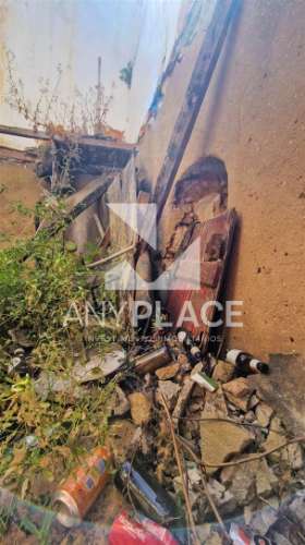 Moradia V1 com projeto em fase de aprovação localizada no coração do centro histórico de Loulé.