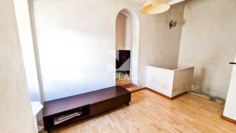 Moradia T3+1 com Rooftop  no Centro Histórico de Loulé um refúgio com charme e potencial.