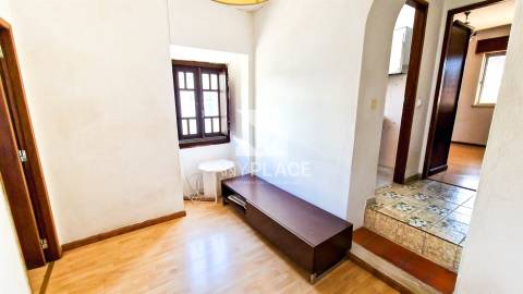 Moradia T3+1 com Rooftop  no Centro Histórico de Loulé um refúgio com charme e potencial.