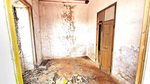 Propriedade com Potencial de Desenvolvimento Turístico ou Residencial.