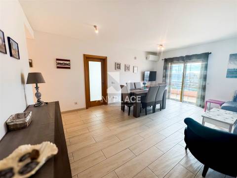 Apartamento T2 Exclusivo com Terraço Panorâmico e estacionamento