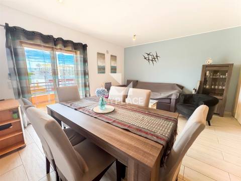 Apartamento T2 Exclusivo com Terraço Panorâmico e estacionamento