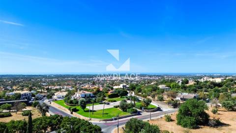 Moradia T4 em Vale Formoso – Elegância, localização privilegiada e elevado potencial de valorização.