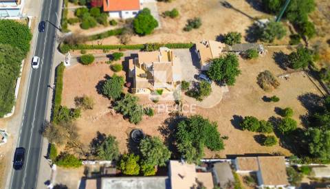 Moradia T4 em Vale Formoso – Elegância, localização privilegiada e elevado potencial de valorização.