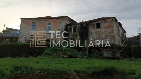 Moradia para Restaurar  Venda em Foz do Sousa e Covelo,Gondomar
