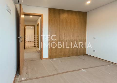 Apartamento T2 Venda em Rio Tinto,Gondomar