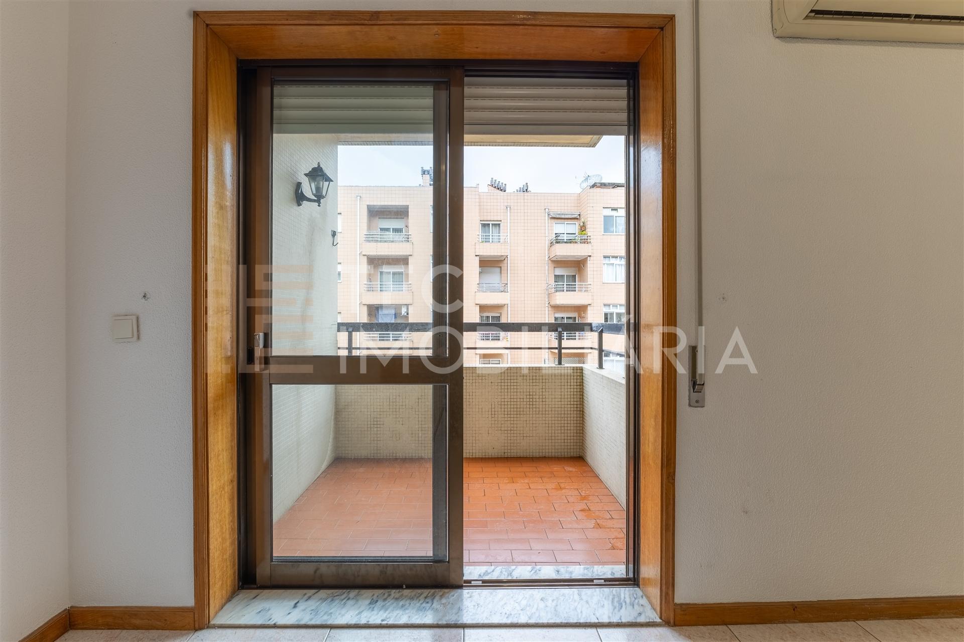 Apartamento T3+1 Venda em Rio Tinto,Gondomar