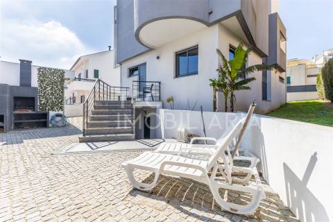 Moradia Isolada T4 Arrendamento em Valongo,Valongo