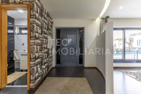 Moradia Isolada T4 Arrendamento em Valongo,Valongo