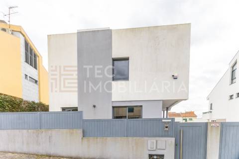 Moradia Isolada T4 Venda em Valongo,Valongo