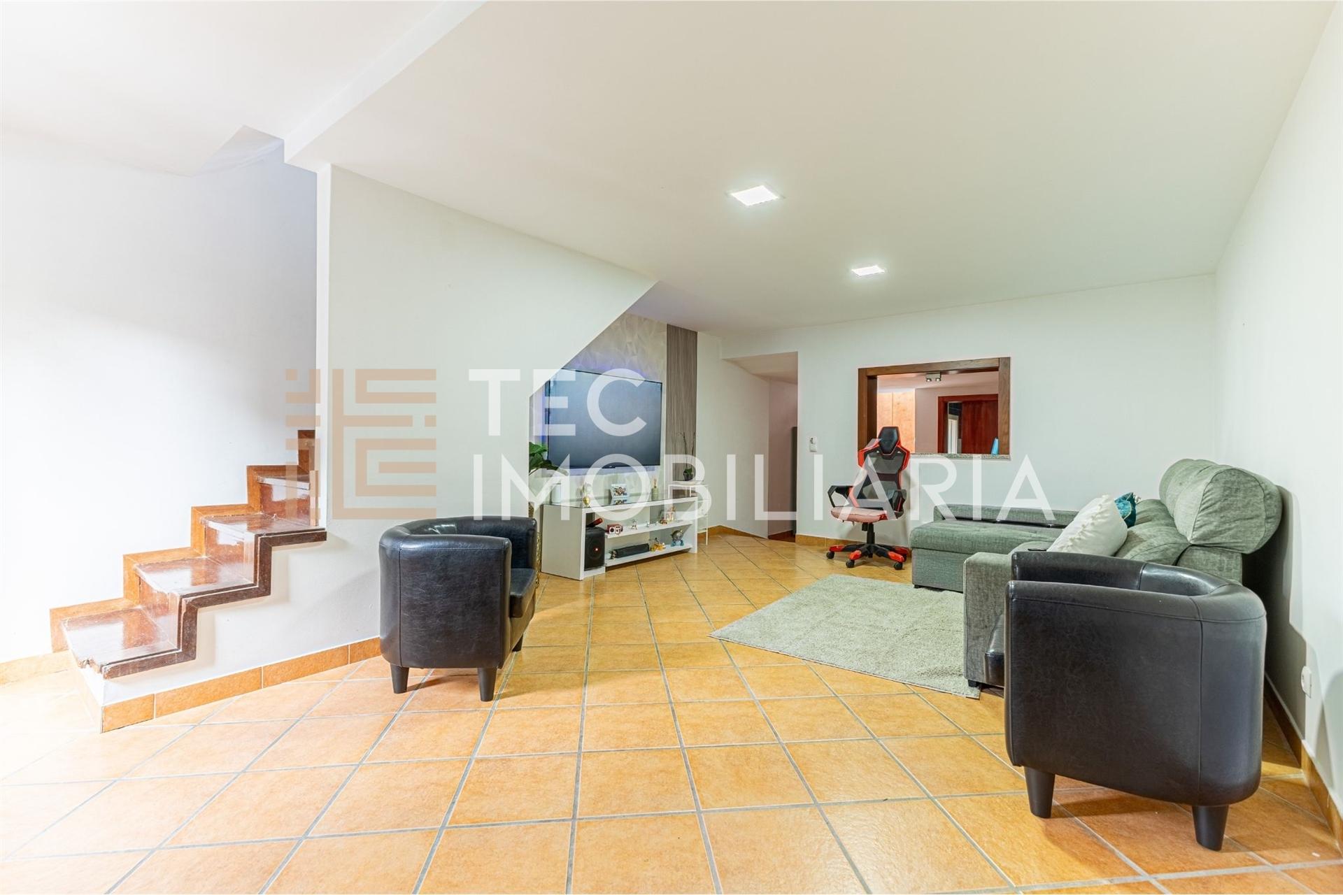 Moradia em Banda T3 Venda em Ramalde,Porto