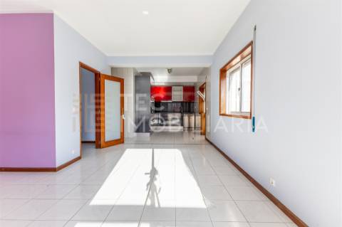 Apartamento T2 Venda em Baguim do Monte (Rio Tinto),Gondomar