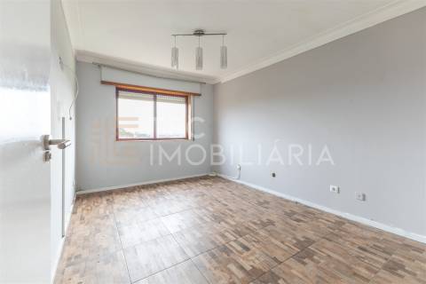 Apartamento T2 Venda em Rio Tinto,Gondomar