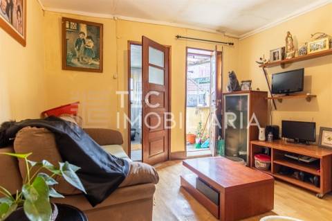 Moradia em Banda T4 Venda em Cedofeita, Santo Ildefonso, Sé, Miragaia, São Nicolau e Vitória,Porto