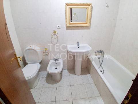 Apartamento T3 Venda em Baguim do Monte (Rio Tinto),Gondomar